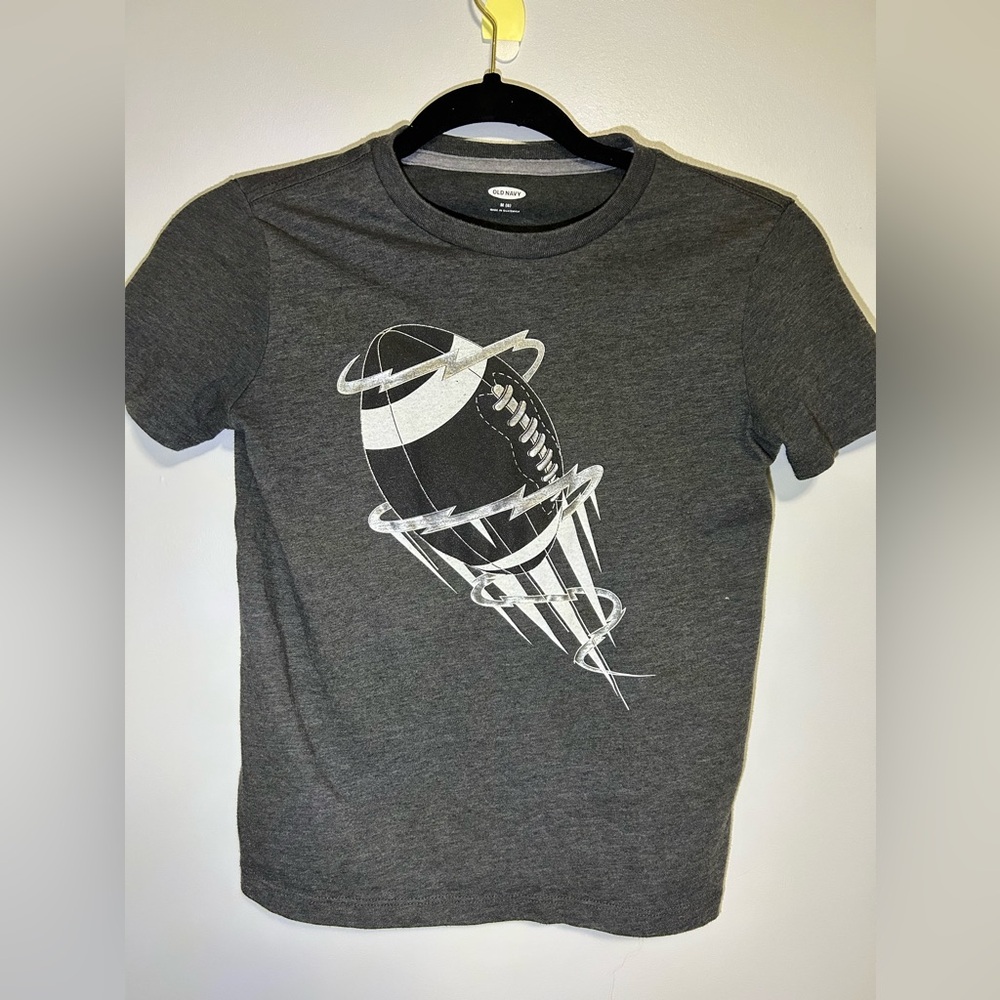 Boys Gray old navy football graphic tee
